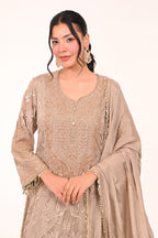 Sahar Naaz Suit