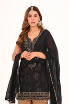 Siyah Sona Suit