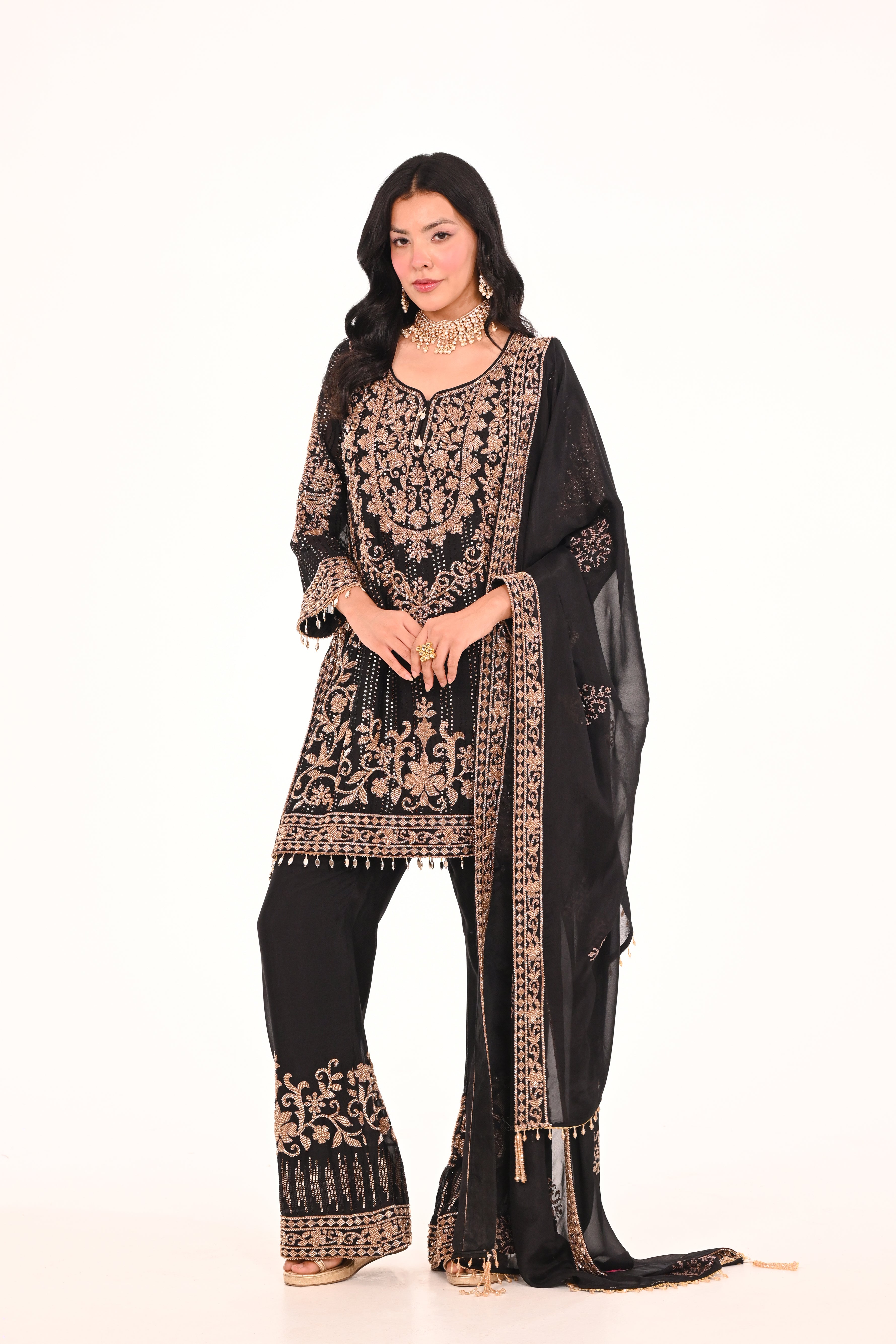 Siyah Sitara Suit