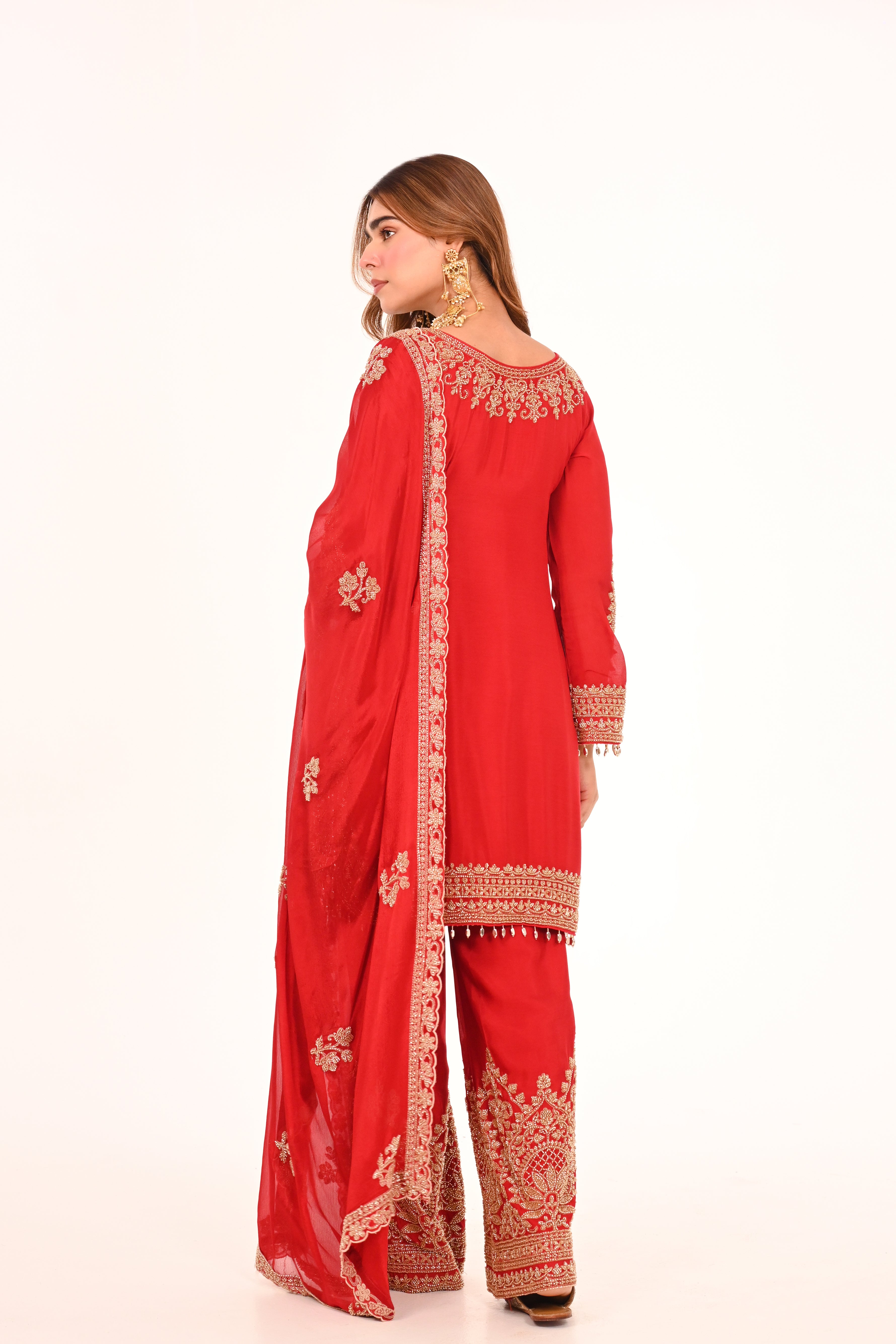Laal Banno Suit
