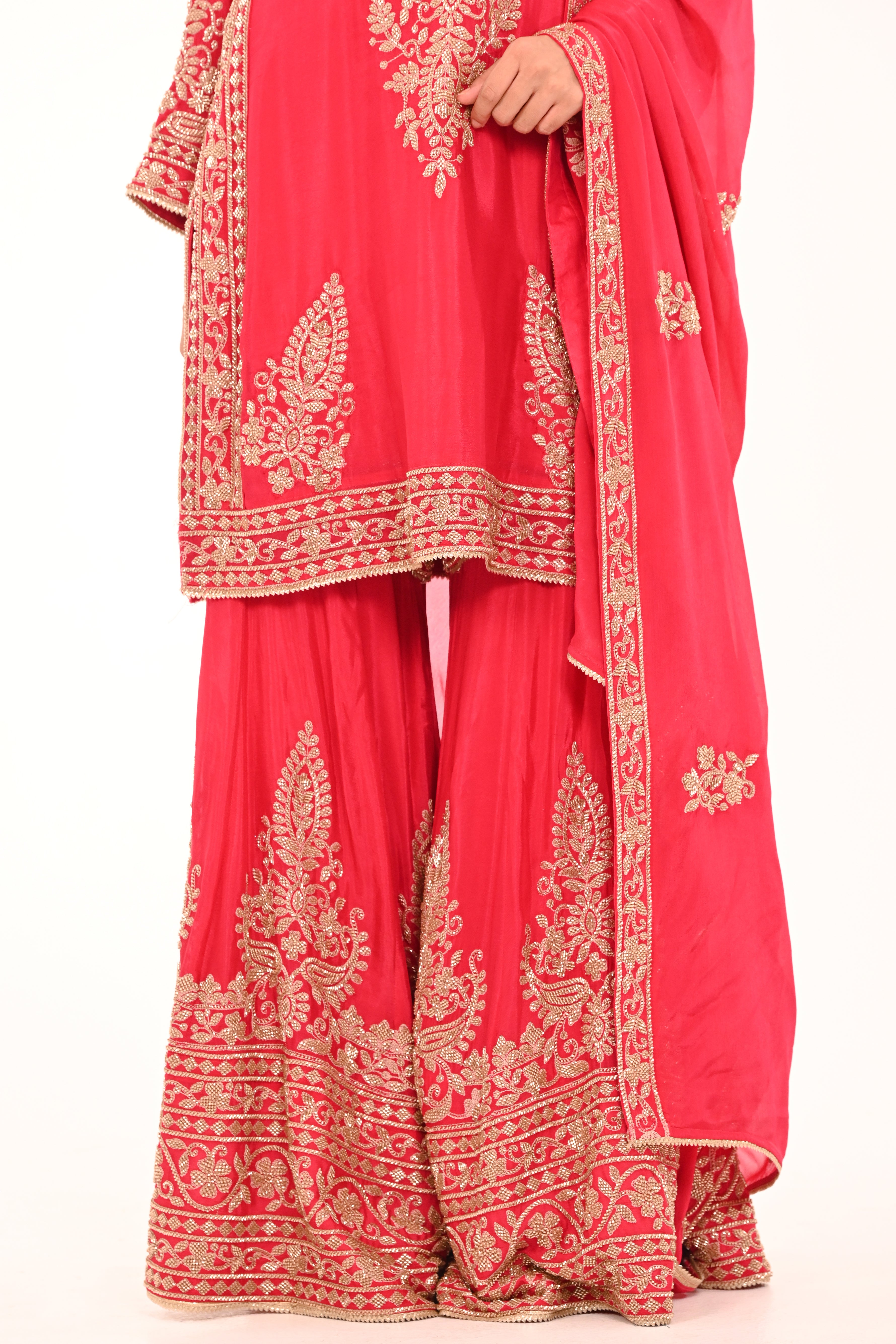 Begum Raani Suit
