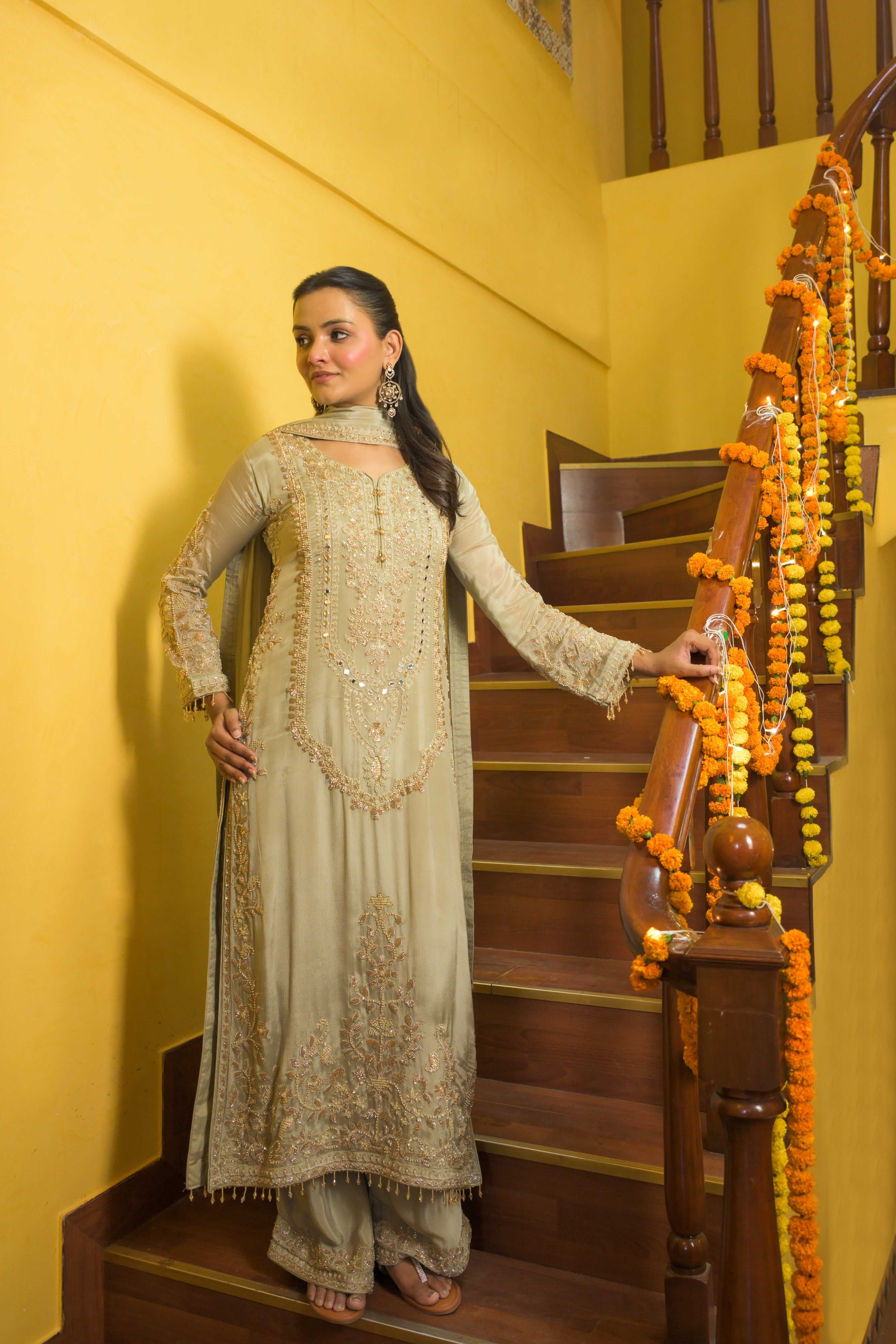 Shehzaadi-Zareen Chinon Set/ Shezaadi Zareen Set