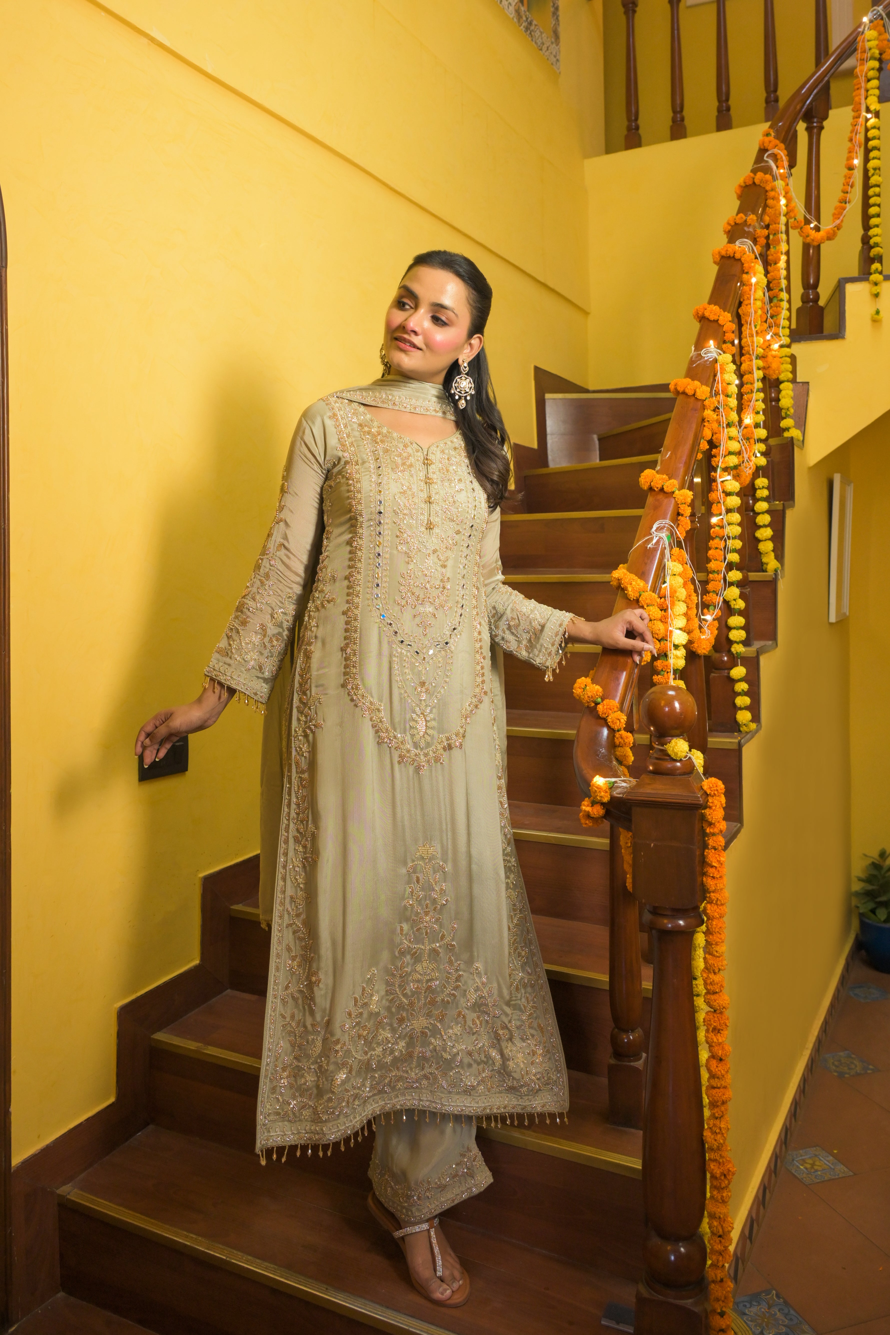 Shehzaadi-Zareen Chinon Set/ Shezaadi Zareen Set