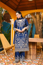 Neel-Zardozi Chinon Set/ Neel-Zardozi