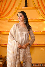 Ivory Noor Tissue Set/ Chandni Mehfil