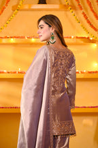 Champagne Handword Tissue Set /Sunheri Nazaakat