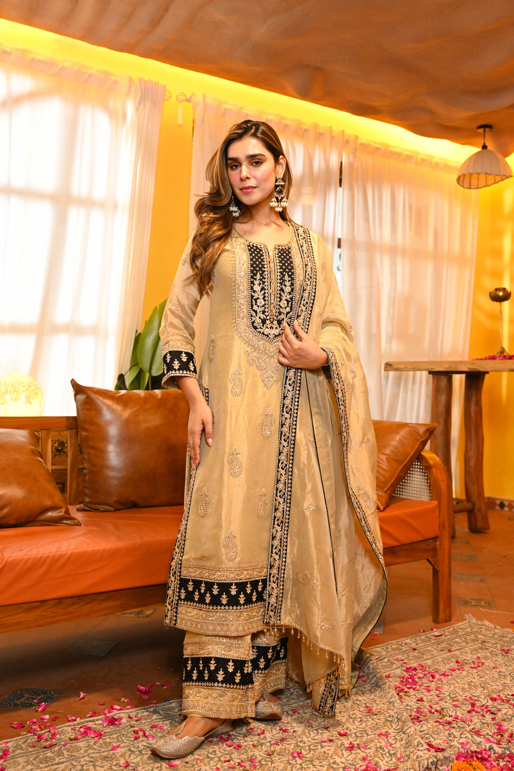 Sunehri Zari Tissue Set/ Sunehri-Shaam