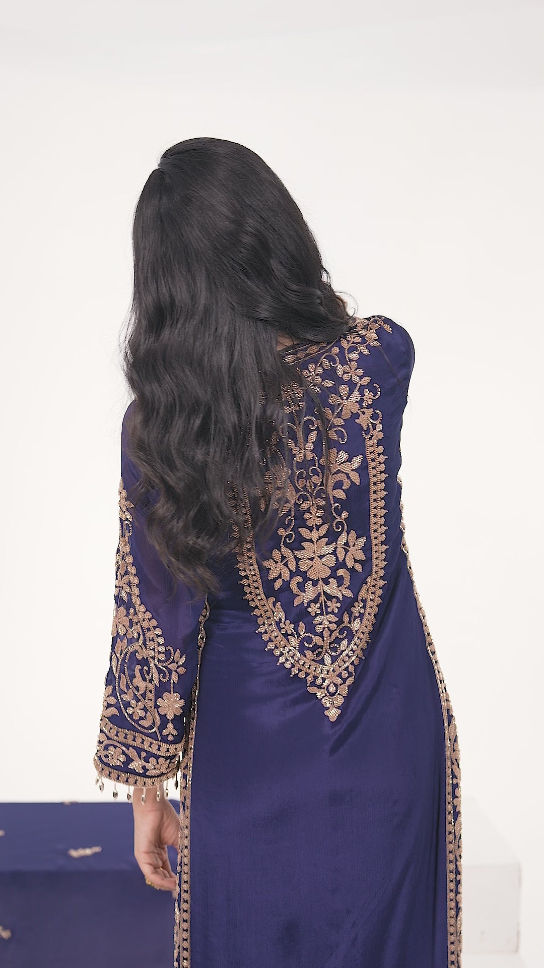 Neeli Raat Chinon Suit